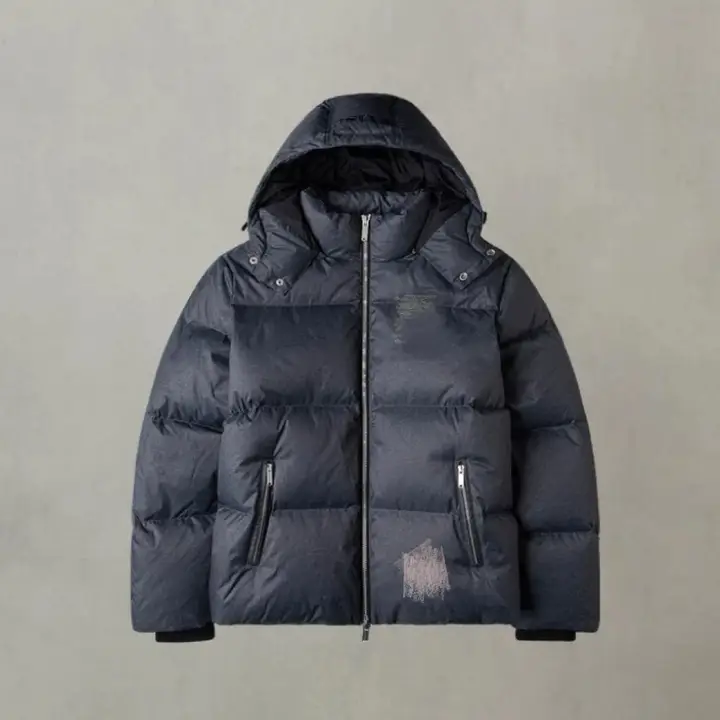 Charcoal men’s hooded quilted jacket with zip pockets